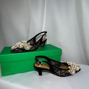 JRenee Black And Gold Floral Heels 5.5